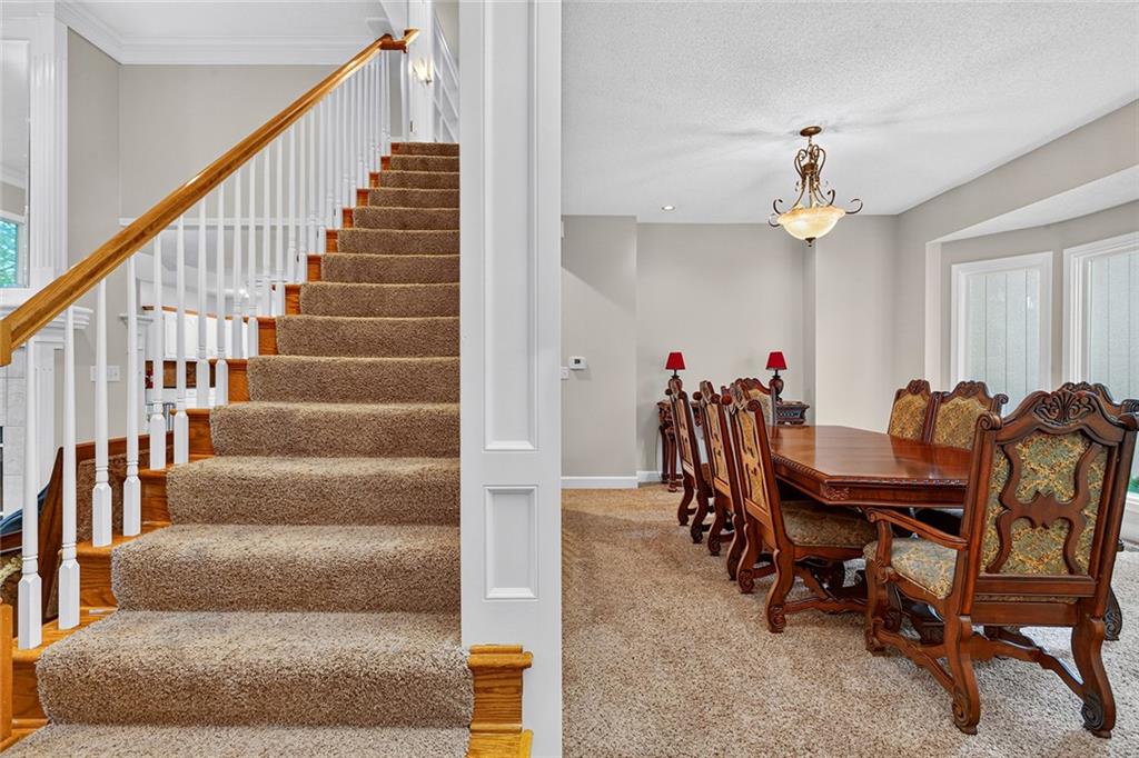 7560 Eicher Drive Property Photo 5