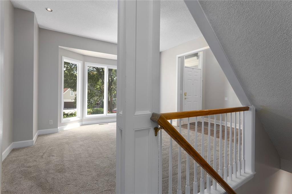 7560 Eicher Drive Property Photo 16
