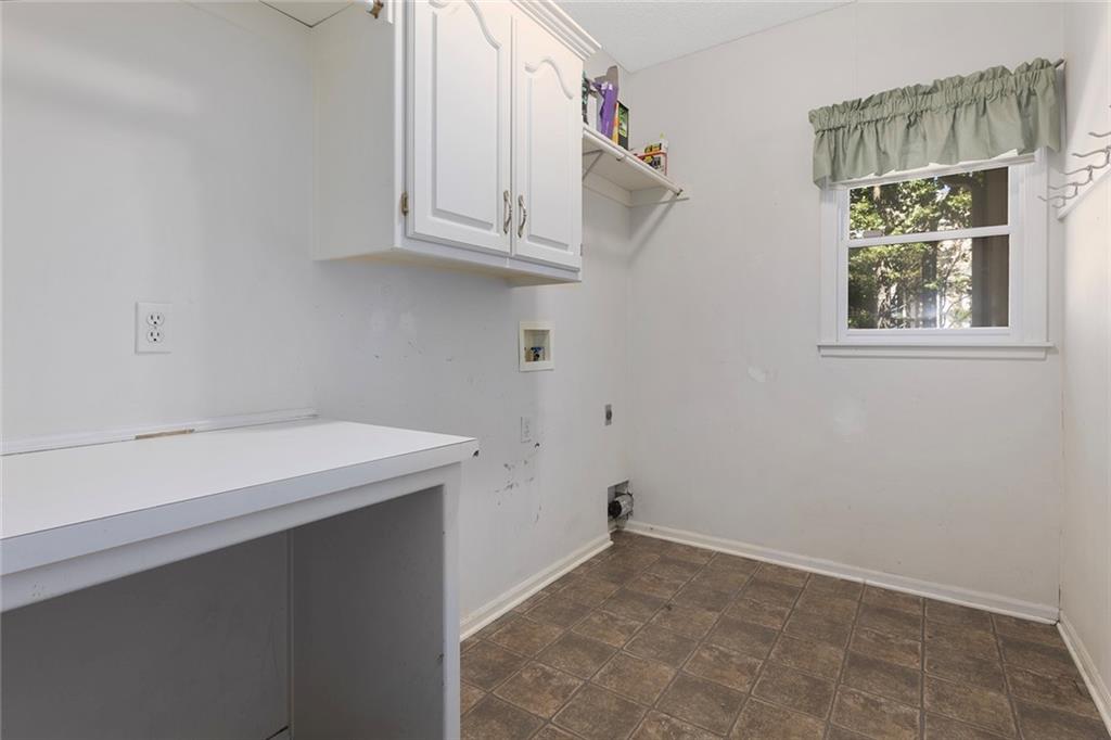 7560 Eicher Drive Property Photo 24