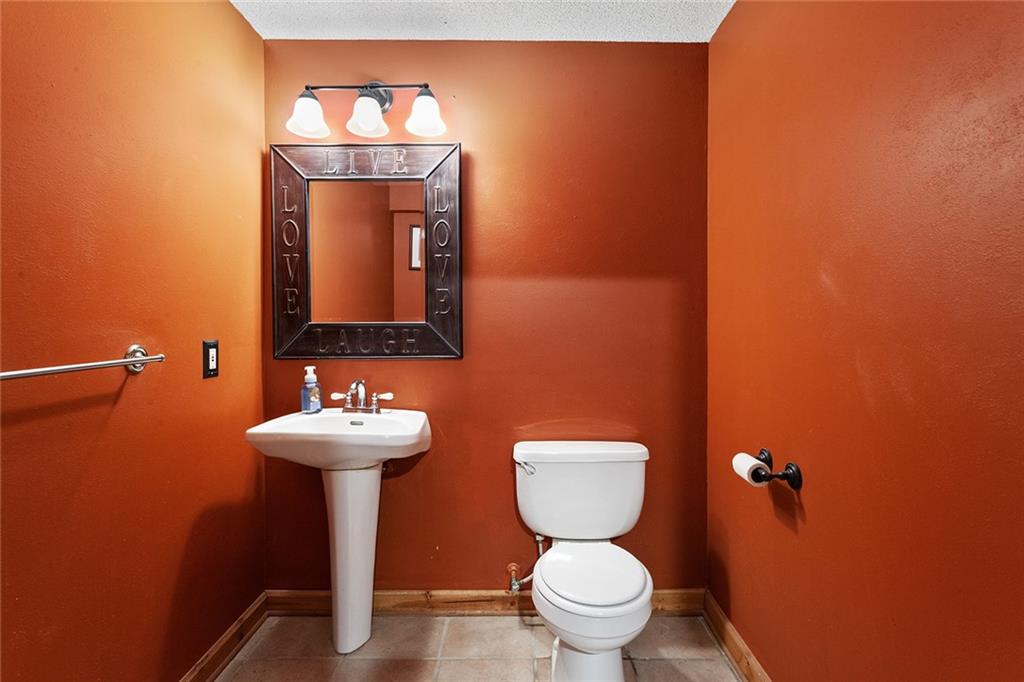 7560 Eicher Drive Property Photo 35