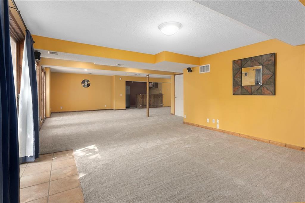 7560 Eicher Drive Property Photo 35