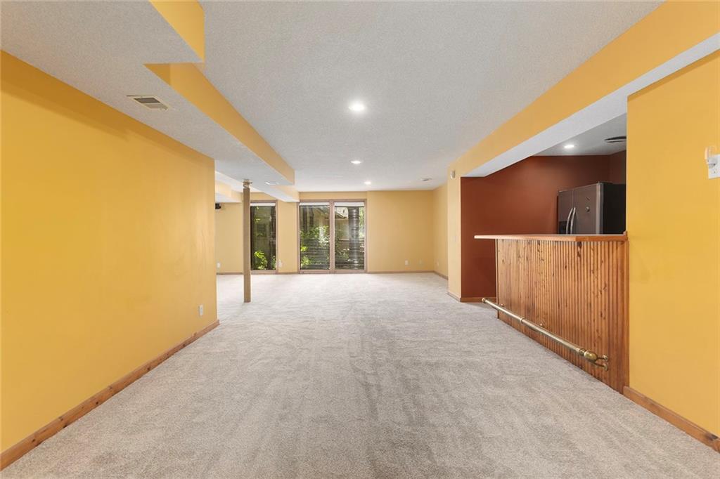 7560 Eicher Drive Property Photo 38
