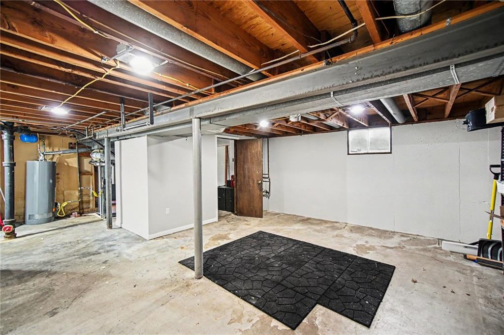 8812 N Oak Trafficway Property Photo 25