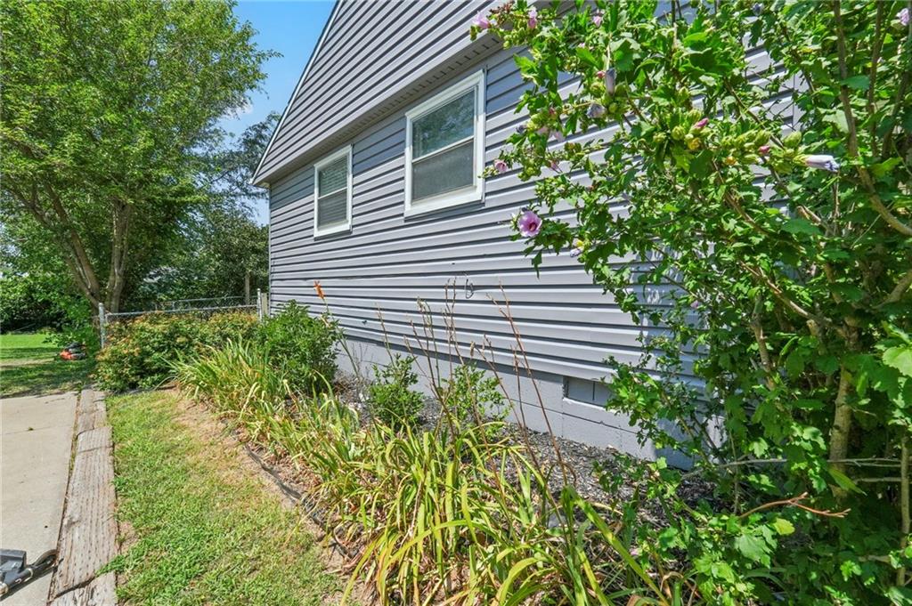 3140 S 46th Terrace Property Photo 20
