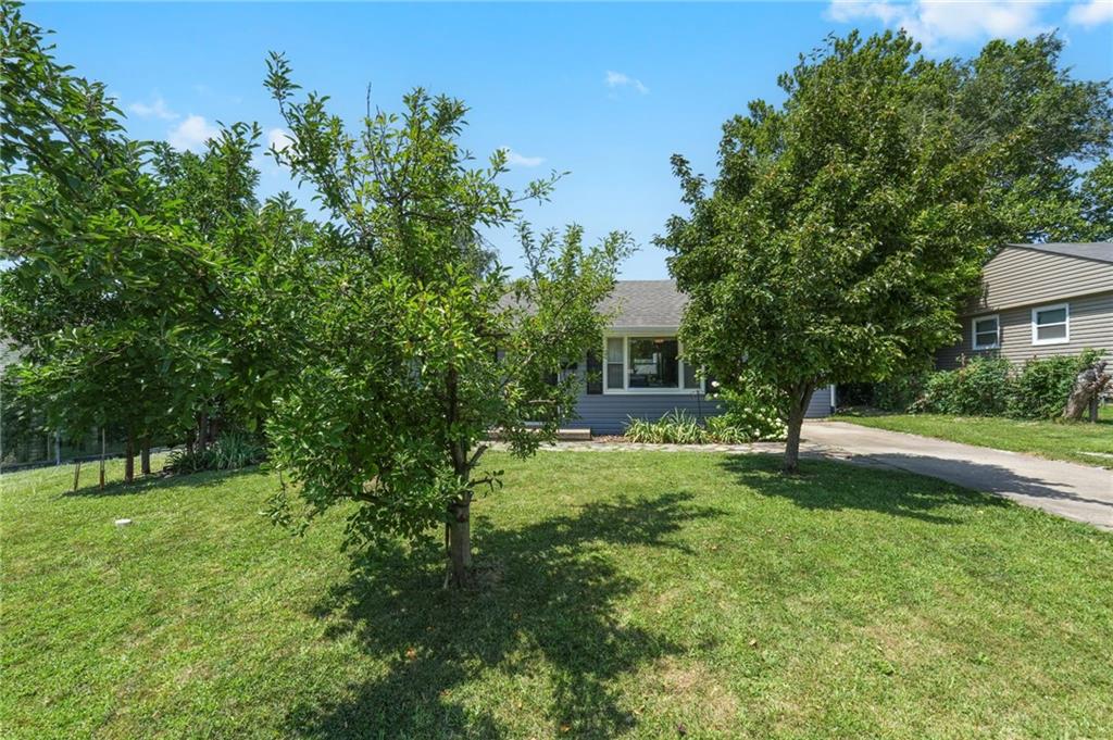 3140 S 46th Terrace Property Photo 23