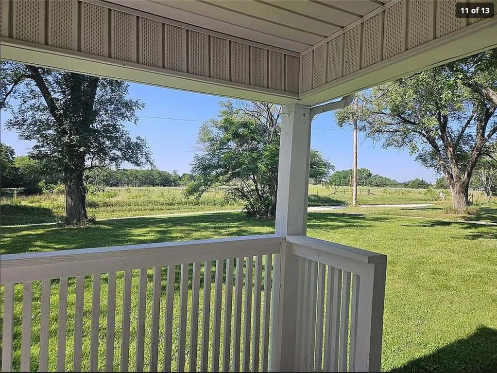 1086 N 100th Road Property Photo 10