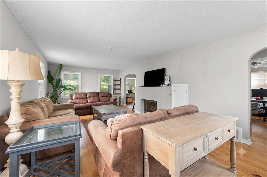 4645 Benton Boulevard Property Photo 8