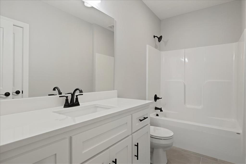 17507 Grey Hawke Ridge Property Photo 27