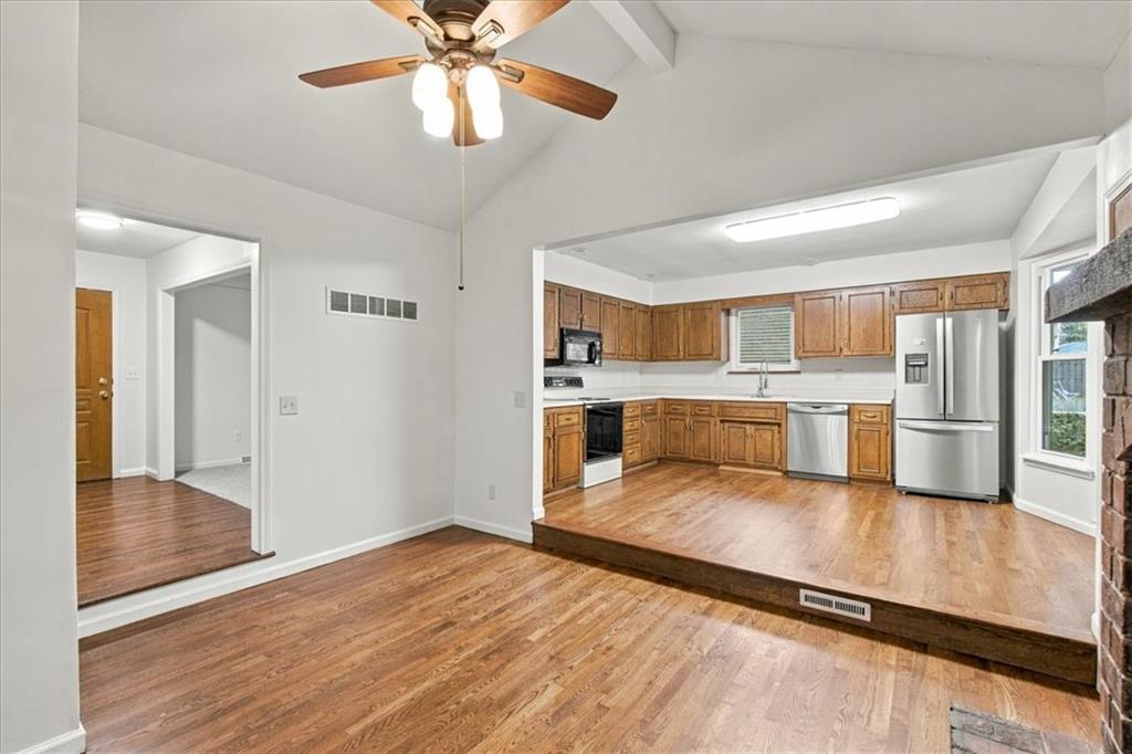 817 E Cothrell Street Property Photo 20