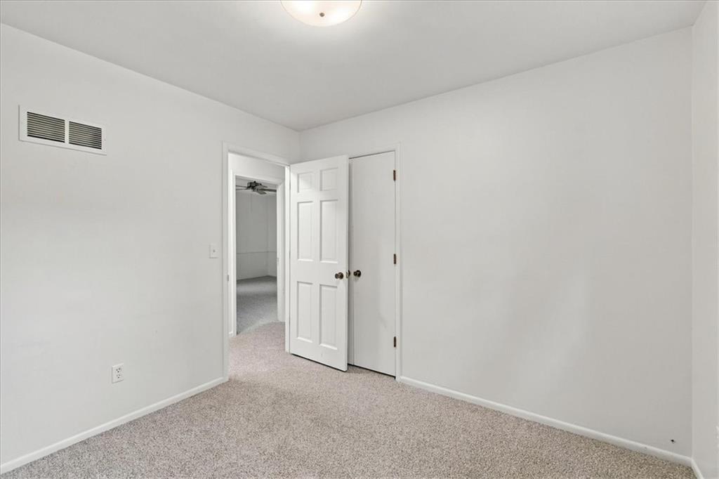 817 E Cothrell Street Property Photo 25