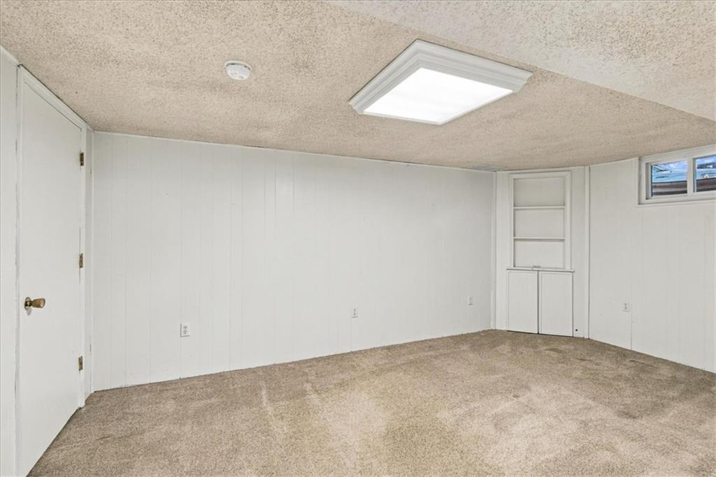 817 E Cothrell Street Property Photo 35