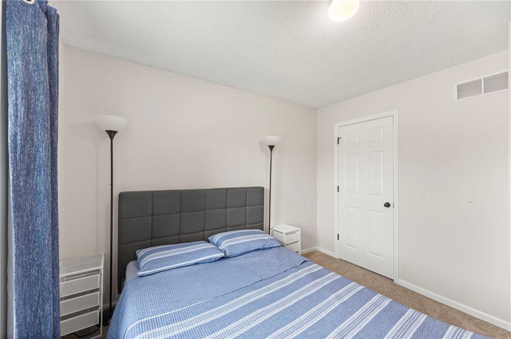 4401 Sw Hillside Drive Property Photo 26