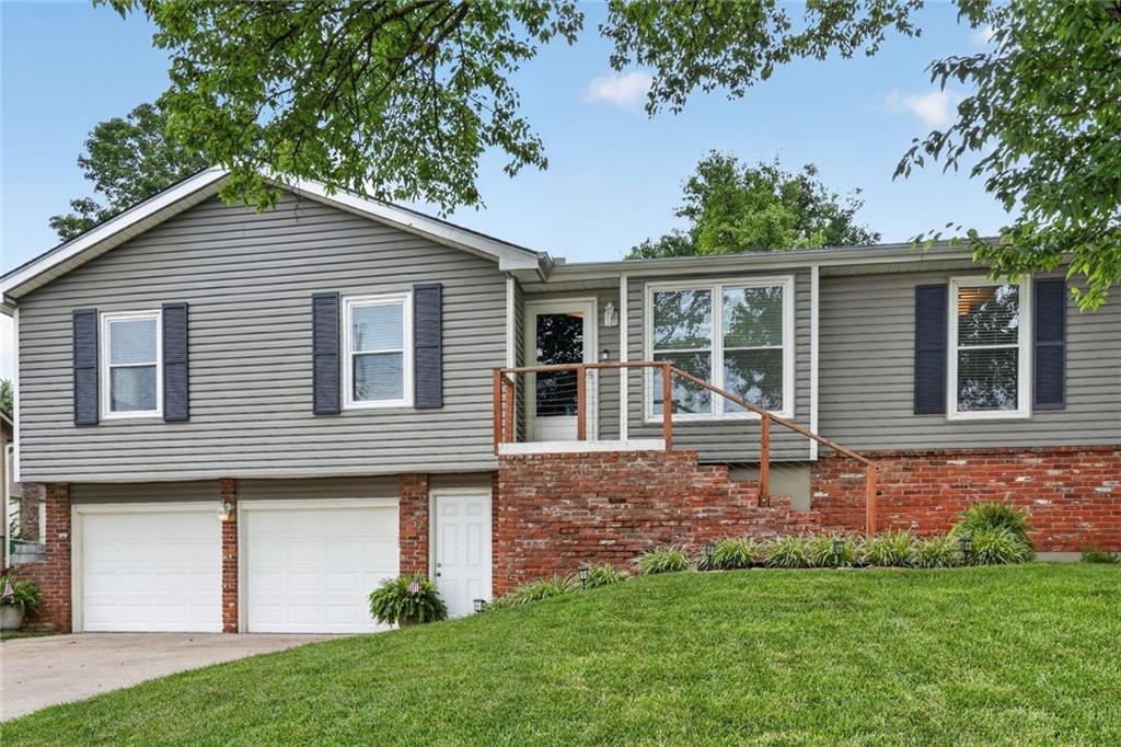6033 Alden Street Property Photo 1