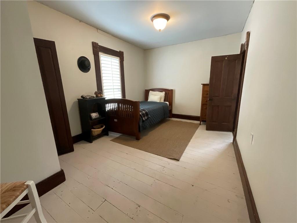 106 E Main Street Property Photo 17