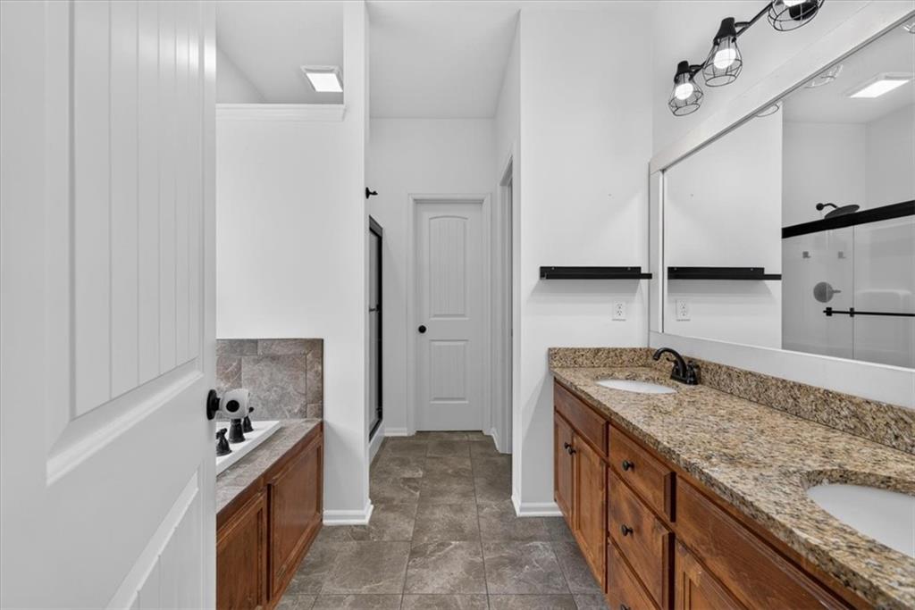 16913 Juniper Drive Property Photo 43