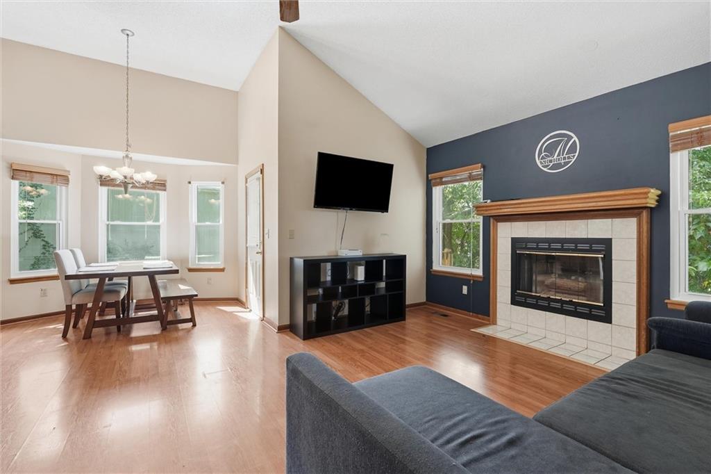 1104 Park Drive Property Photo 6