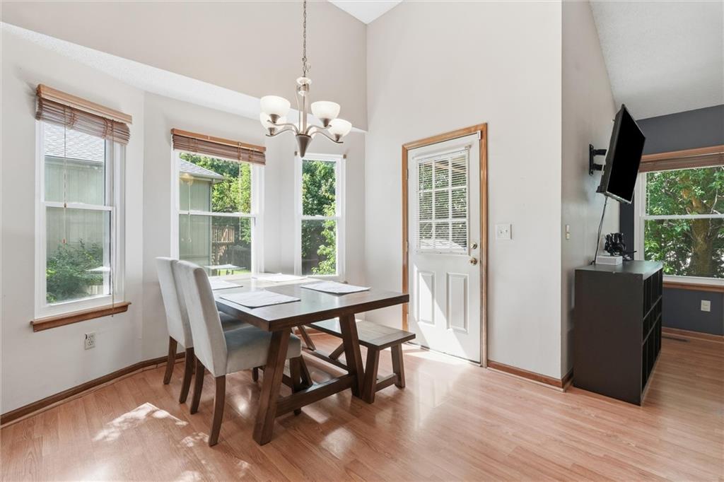 1104 Park Drive Property Photo 11