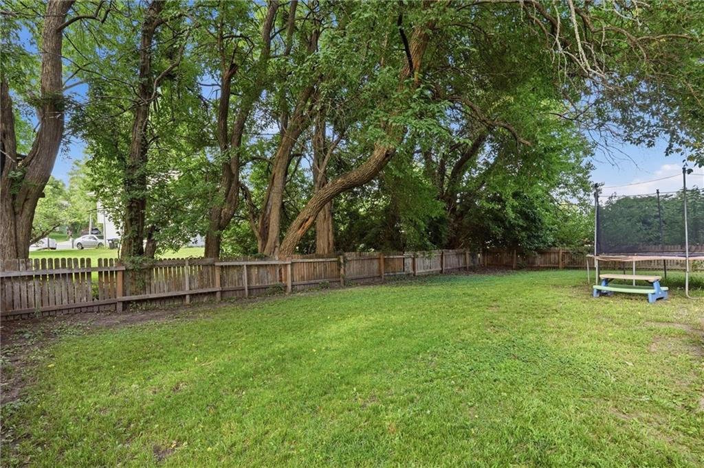 1104 Park Drive Property Photo 25
