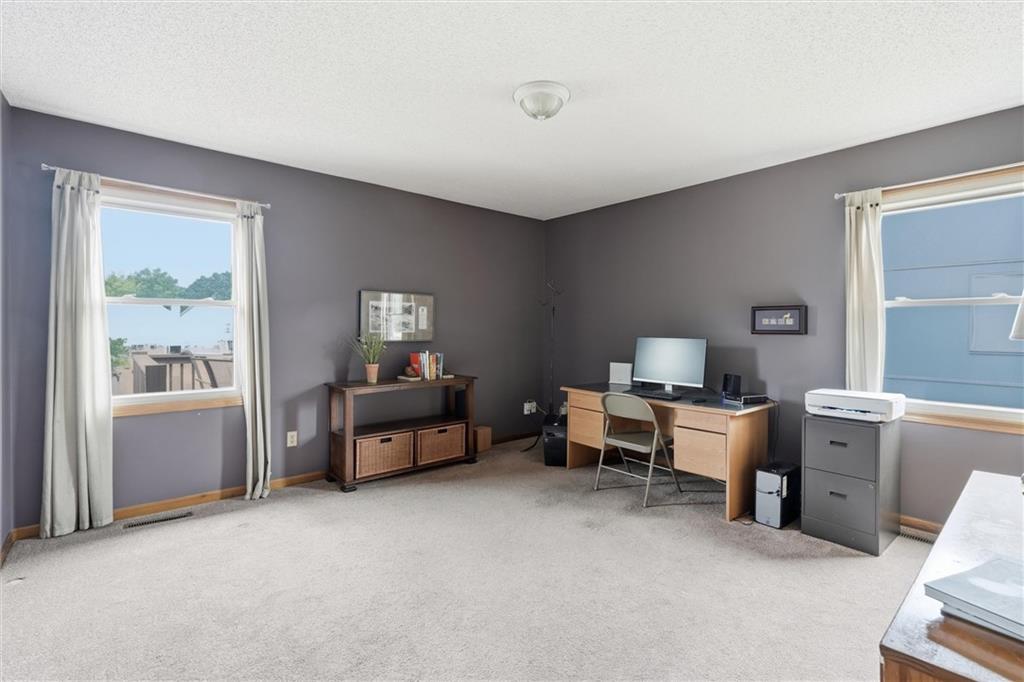 6114 N Evans Avenue Property Photo 25