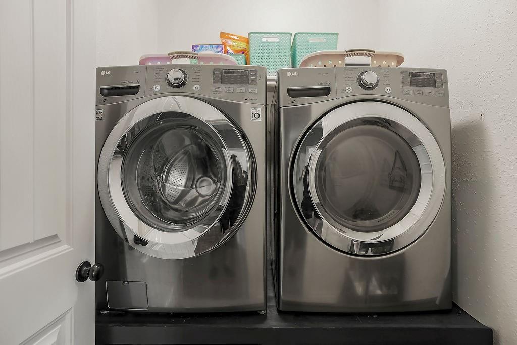 20541 W 125th Terrace Property Photo 16