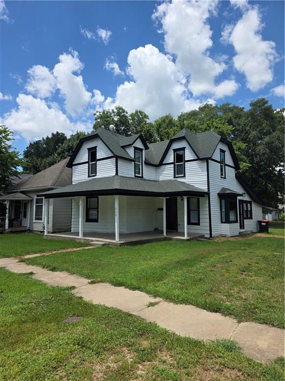 315 W 3rd Avenue Property Photo 1