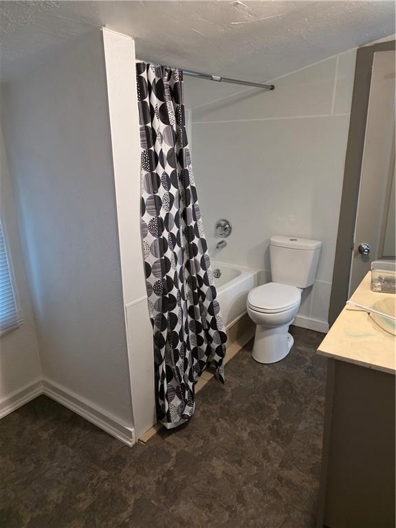 315 W 3rd Avenue Property Photo 15