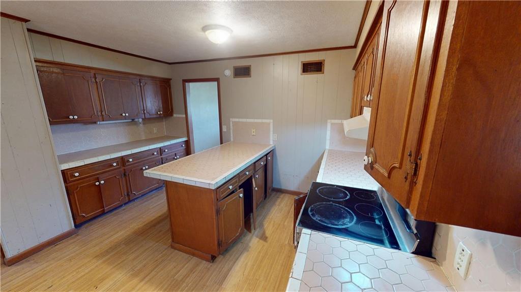 1015 E Quincy N/a Property Photo 19