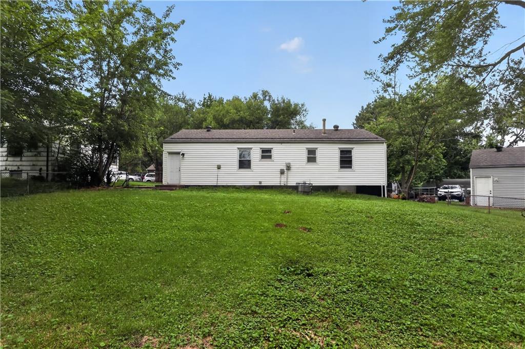 16703 E 2 Street Property Photo 25