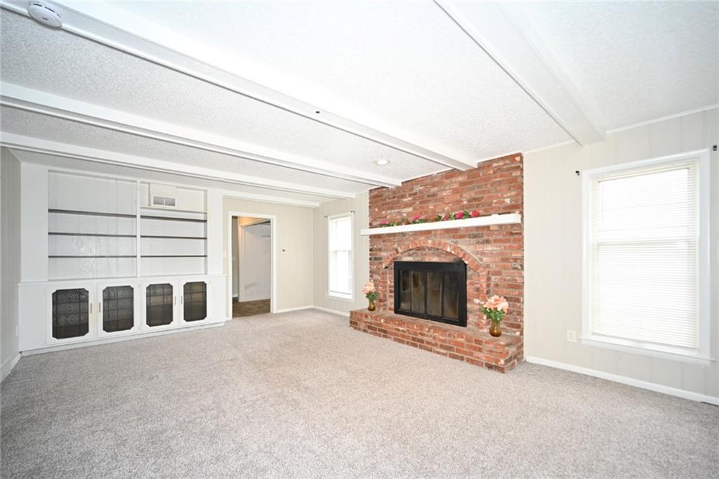 8900 Wayne Avenue Property Photo 7