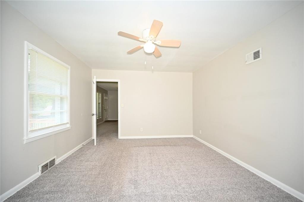 8900 Wayne Avenue Property Photo 19