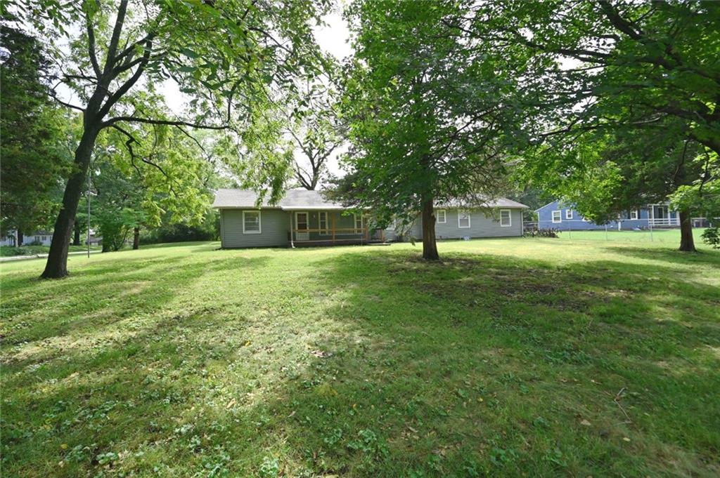 8900 Wayne Avenue Property Photo 32