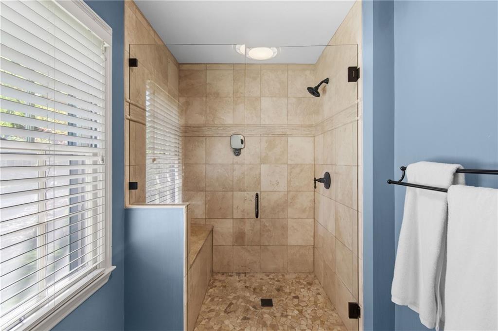 8740 Ensley Lane Property Photo 29