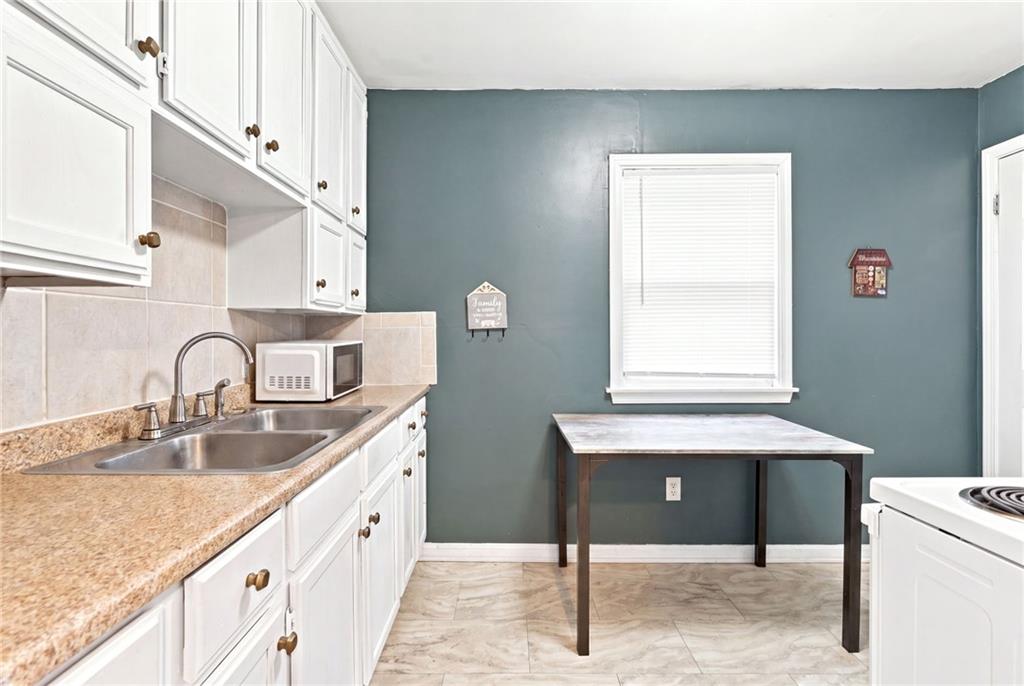 4014 Monroe Avenue Property Photo 11