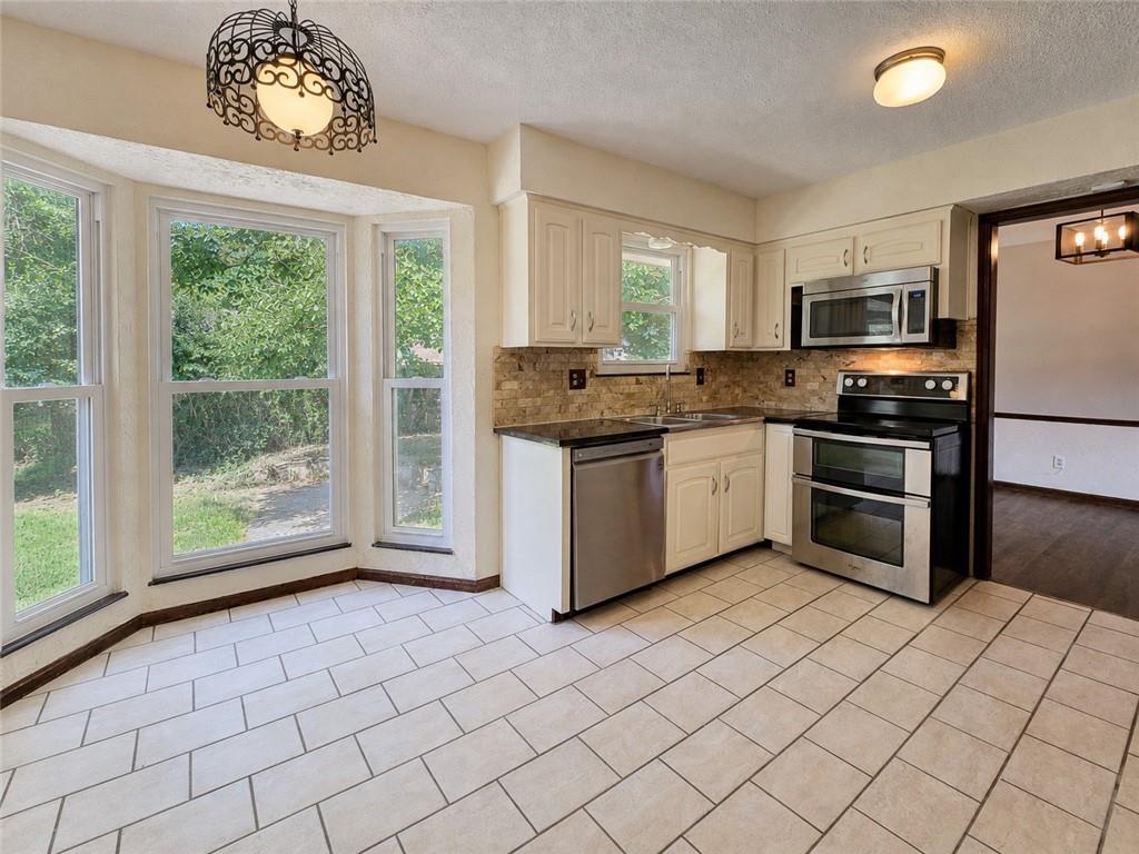 12730 Byars Road Property Photo 5