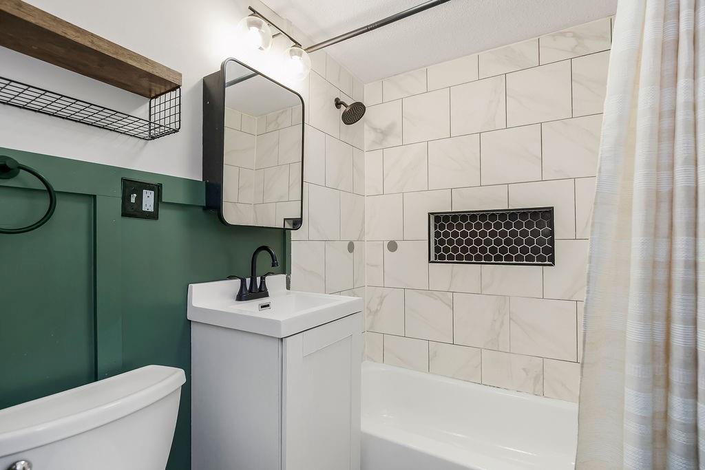 8109 N Summit Road Property Photo 16