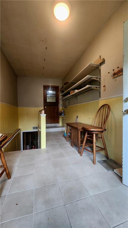 2701 S Maybrook Avenue Property Photo 25