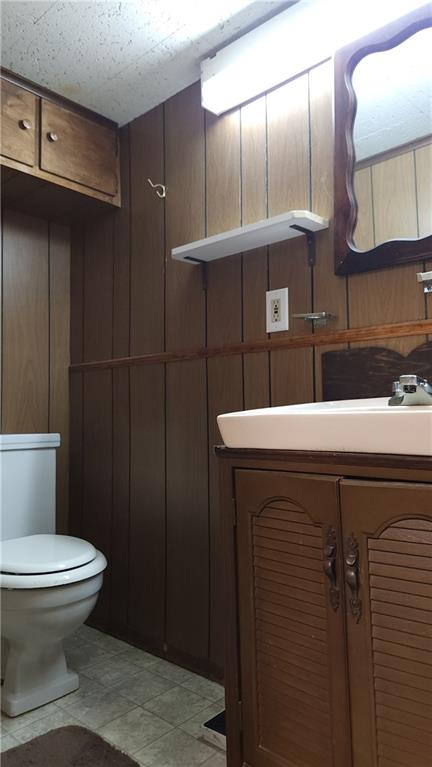 2701 S Maybrook Avenue Property Photo 33