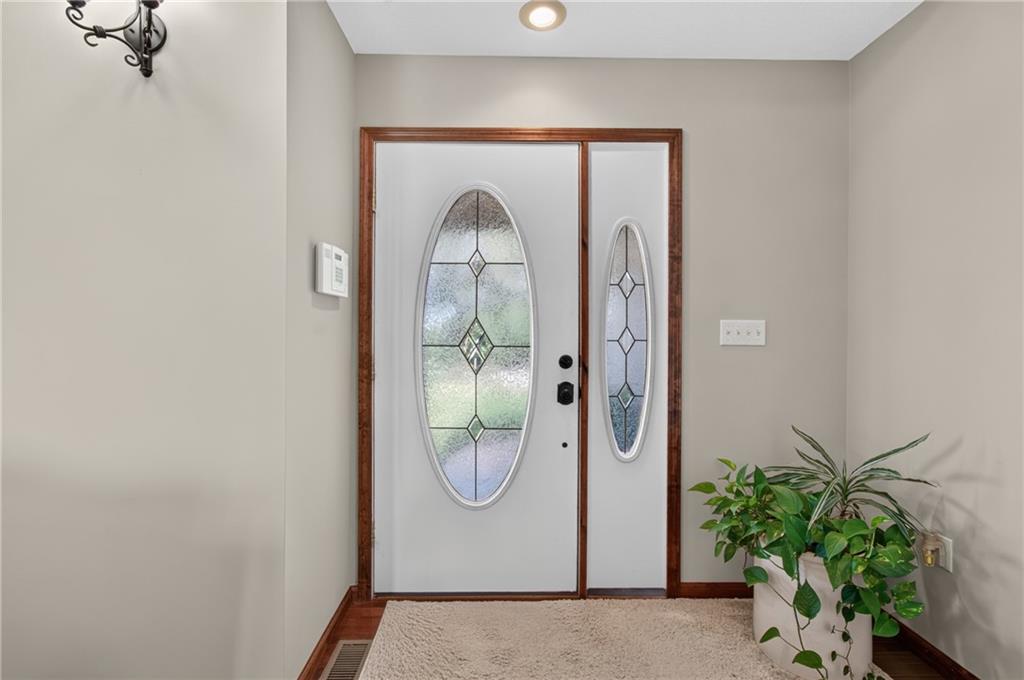 9618 Greenton Road Property Photo 7