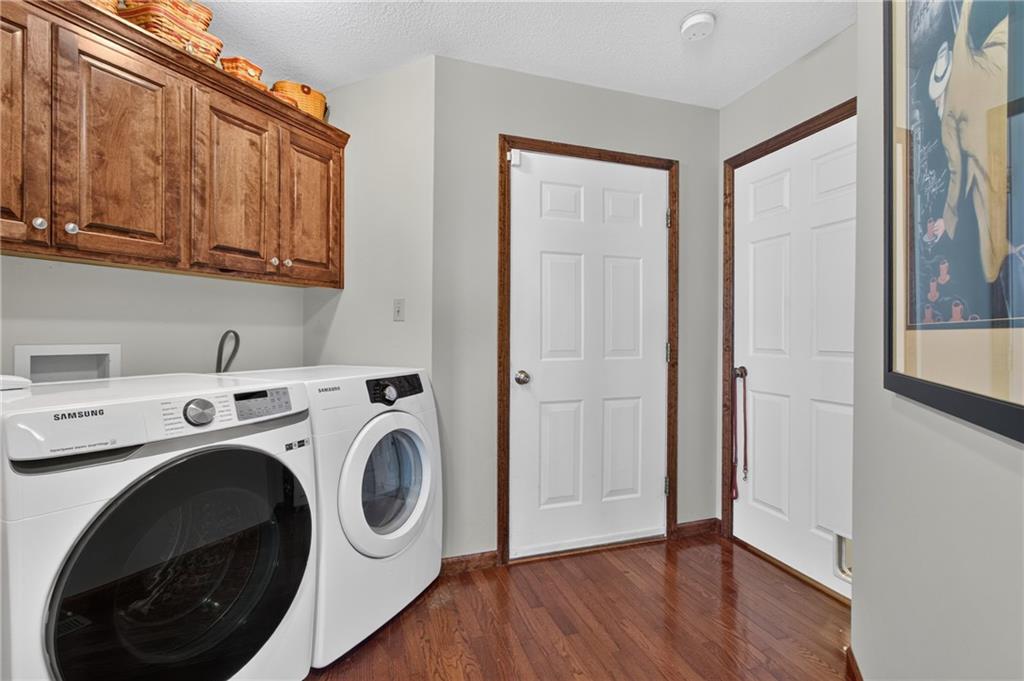 9618 Greenton Road Property Photo 28