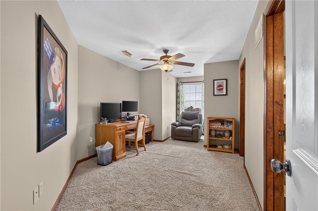 9618 Greenton Road Property Photo 37
