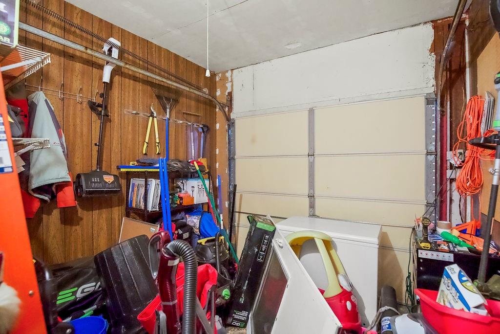 903 Ne 67th Place Property Photo 18