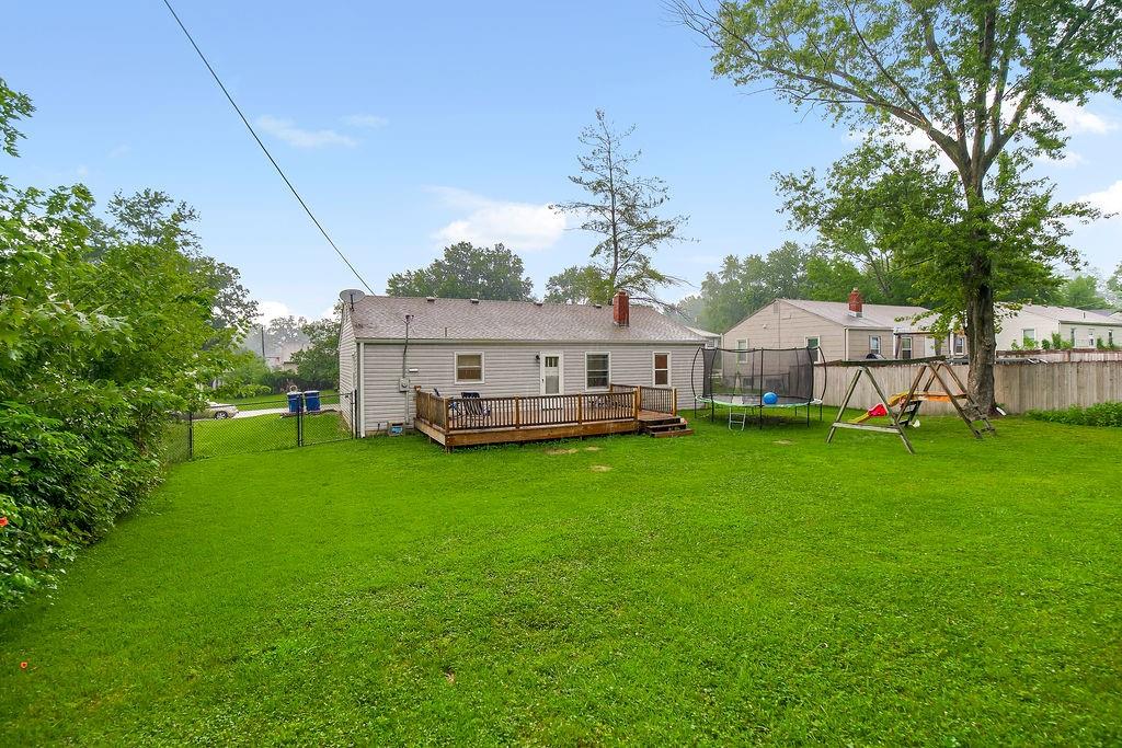 903 Ne 67th Place Property Photo 26