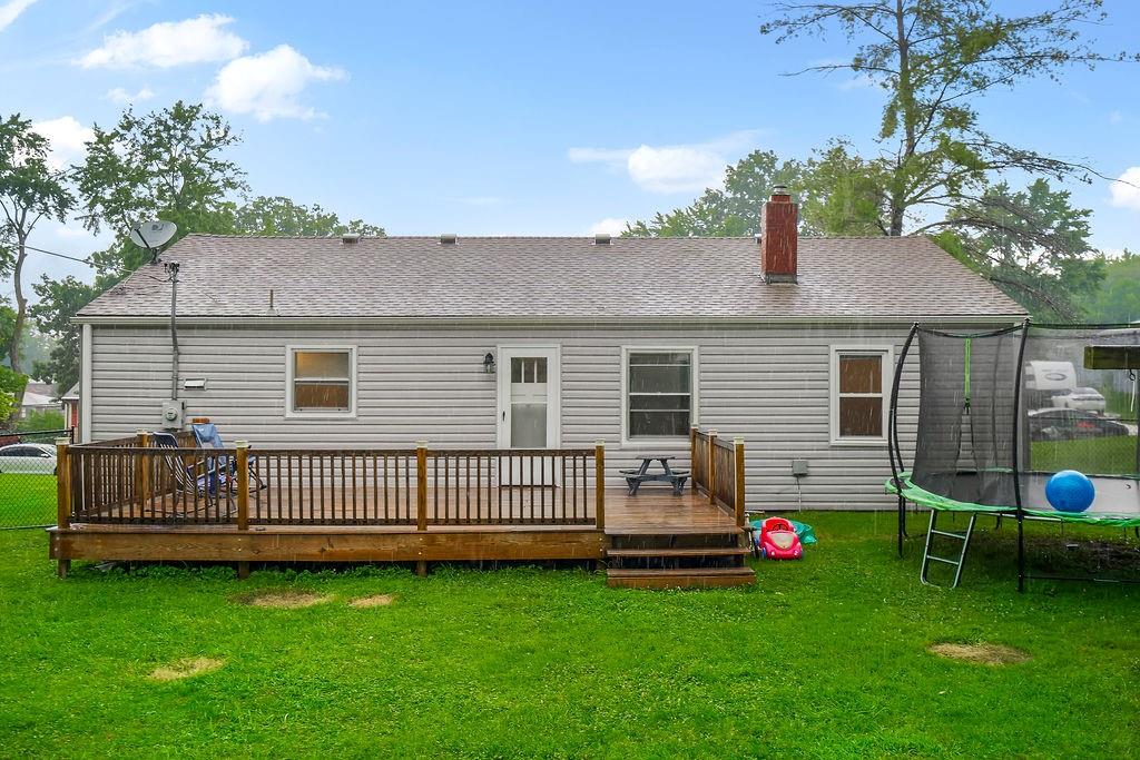 903 Ne 67th Place Property Photo 27