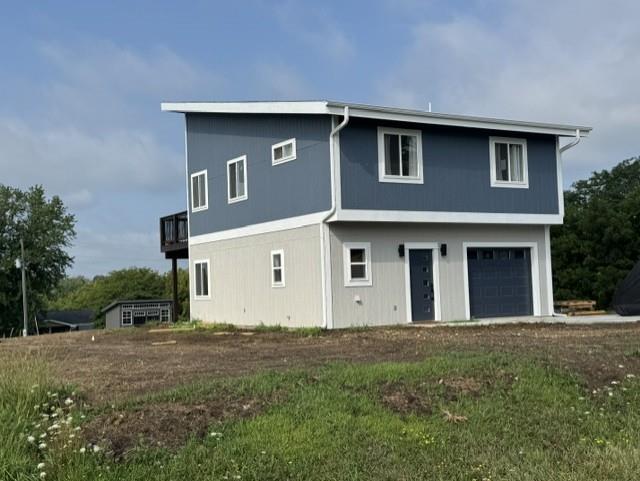 112 Admiral Drive Property Photo 2