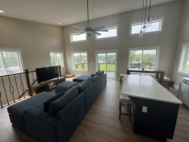 112 Admiral Drive Property Photo 13