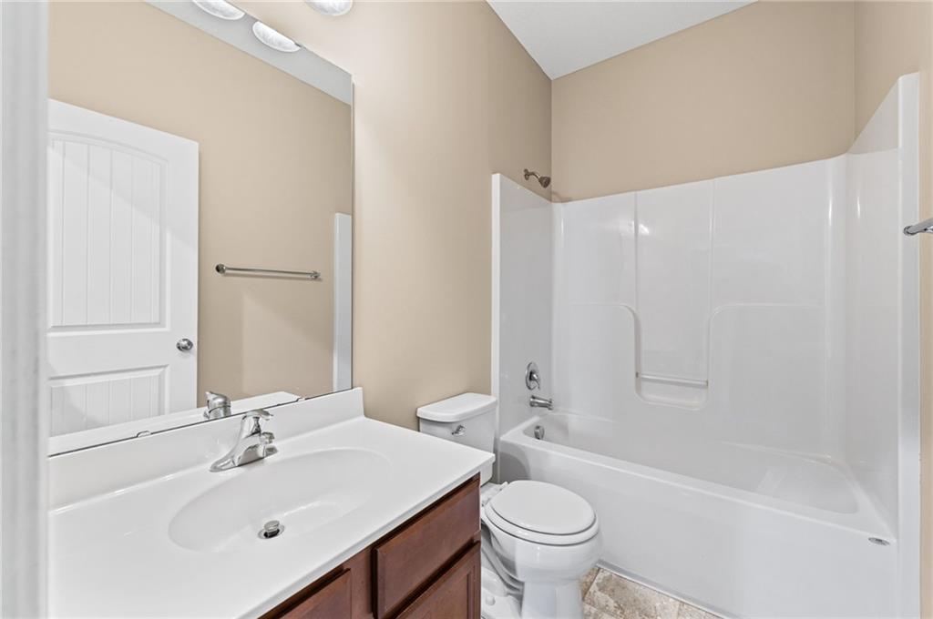 705 Nw 111th Terrace Property Photo 5