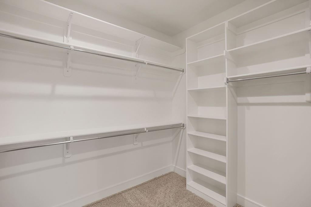 15564 W 168th Terrace Property Photo 35
