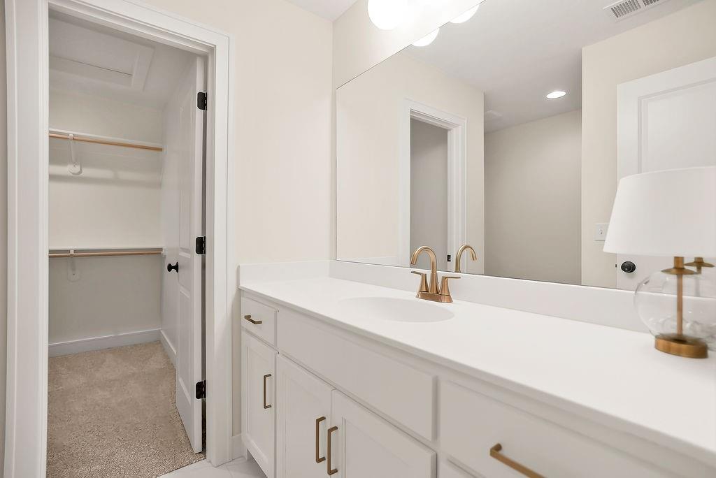 15564 W 168th Terrace Property Photo 48