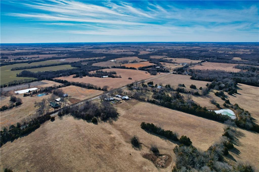 255th And Valley Road Property Photo 13