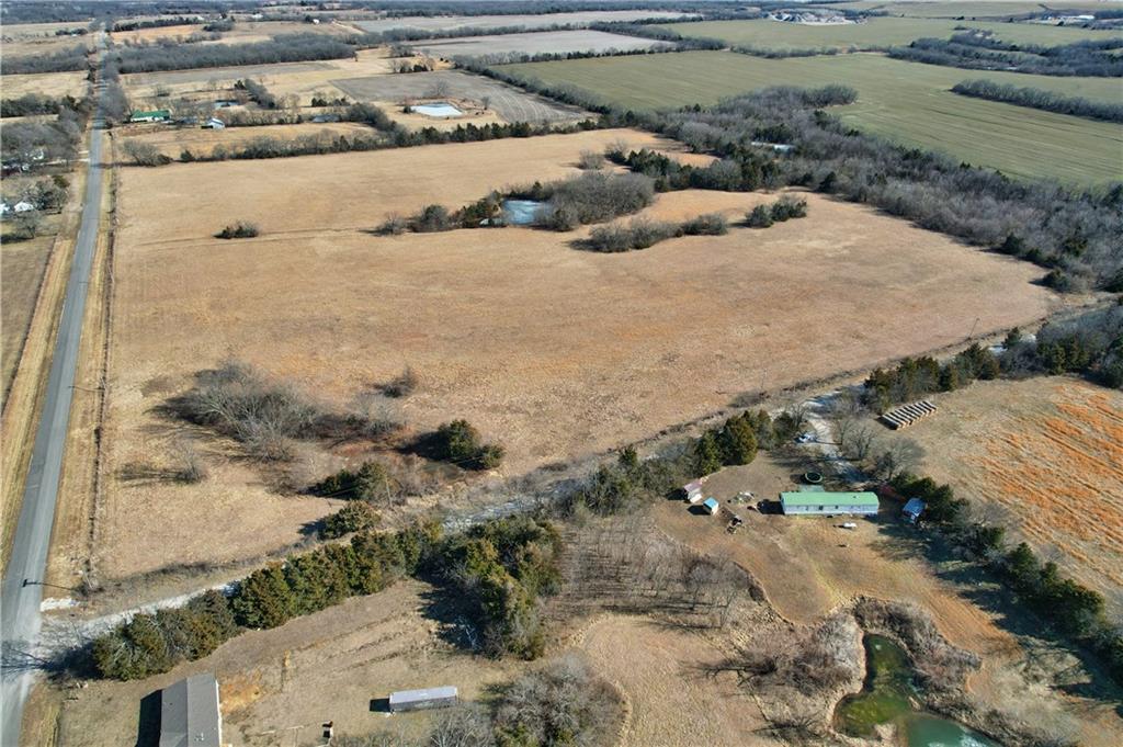 255th And Valley Road Property Photo 29